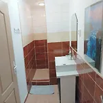 Sarahome4 Center