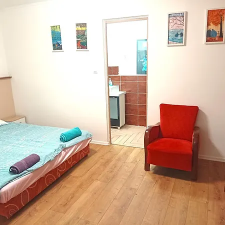Sarahome4 Center Apartment